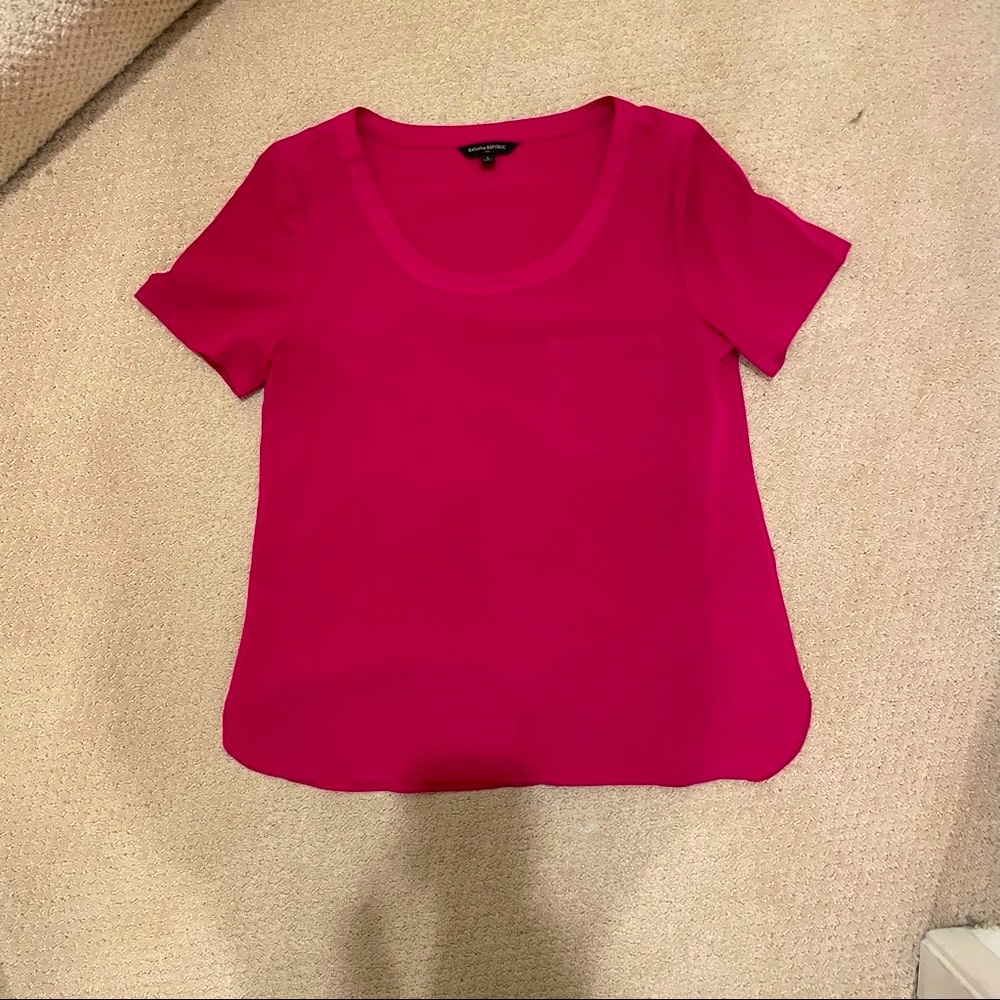 Beautiful Banana Republic Blouse Pink / Maroon